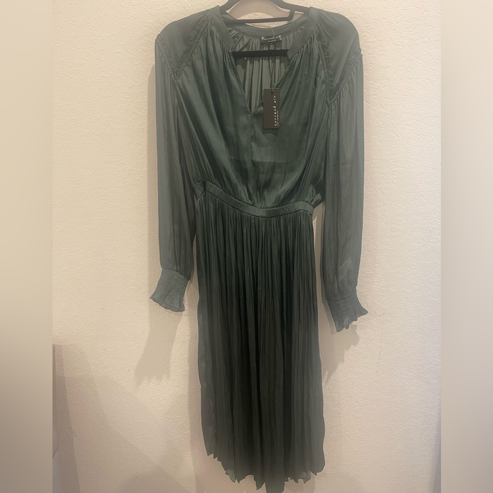 Current Air Pleated Dress New With Tags Size Small